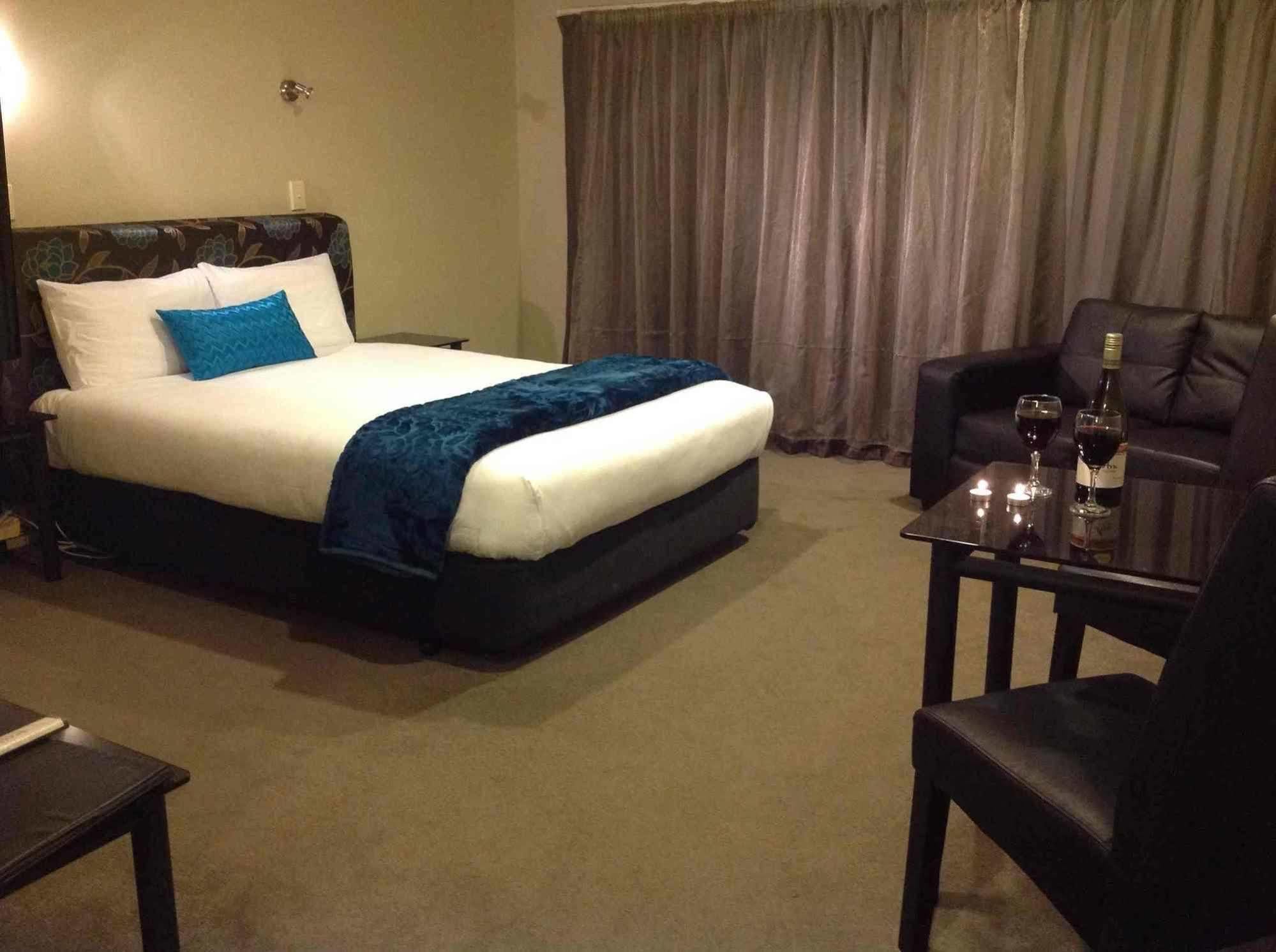 Pacific Coast Motor Lodge ฟากาทาเน ภายนอก รูปภาพ
